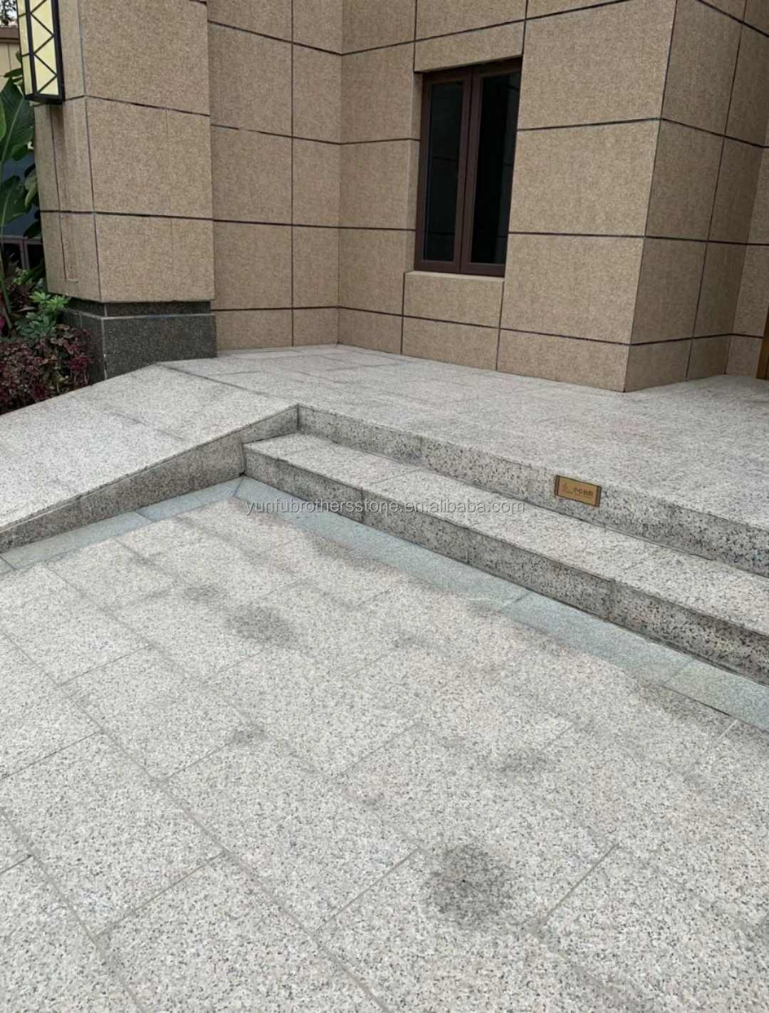 Polished Large 60*60 Granite Blocks for Natural Cut-to-Size Raw Stone in Modern Design
