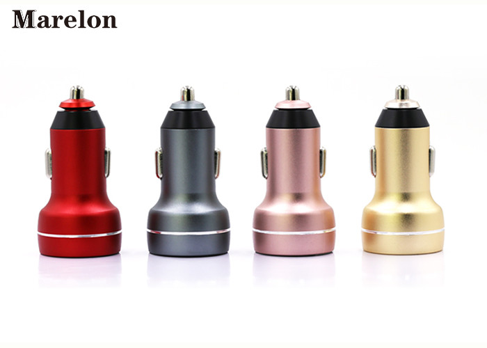 Metal Car Phone Charger Aluminium Alloy Material With Intelligent LED Display