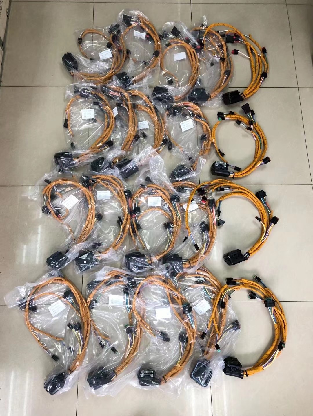 381-2499 235-8202 264-7095 419-0841 198-2713 Engine Harness ERPILLAR Excavator C9 C7