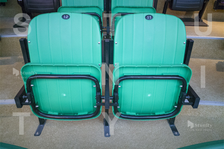 Auto Tip-Up PP Plastic Riser Mounted Foldable Stadium Seats