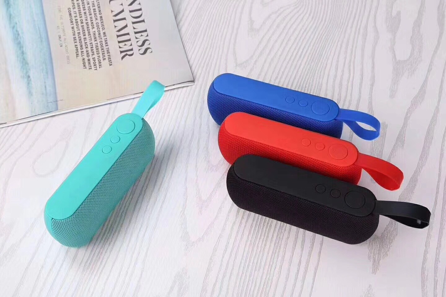 Rectangle Wireless Music Bluetooth Speaker Mini Portable 400mah Battery For Camping