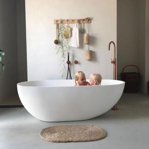 Quality American Standard Artificial Stone Bathtub Stand Alone Soaking Tub wholesale