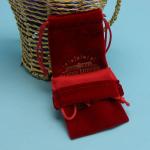 Red Velvet Drawstring Jewelry Pouch , Gold Logo Printing Womens Drawstring Bag