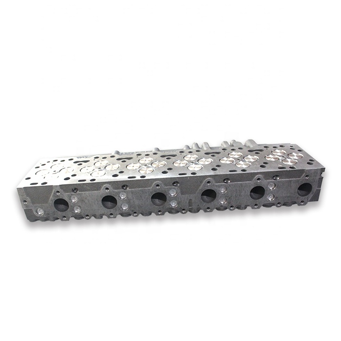 4929518 Truck Cylinder Head C--Ummins ISX Metal Truck Engine Head Heavy Duty