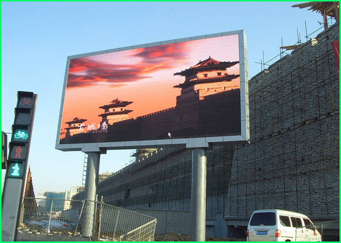 100% Waterproof P8 Outdoor Led Message Signs Iron Cabinet Material