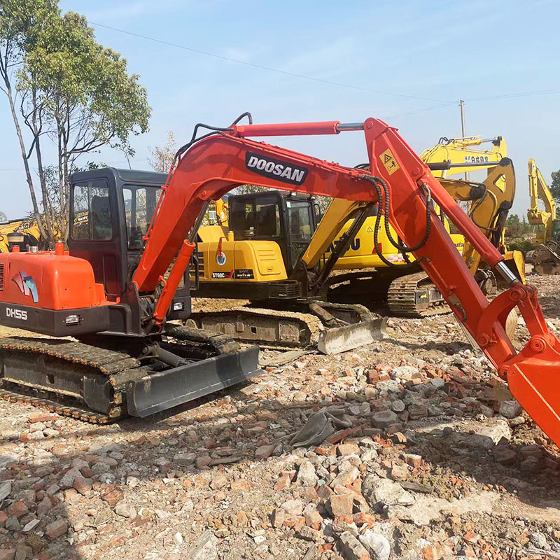 DH55 Used Doosan Excavators 5.5ton Rubber Crawler Excavators Mini Digger Excavator 2nd