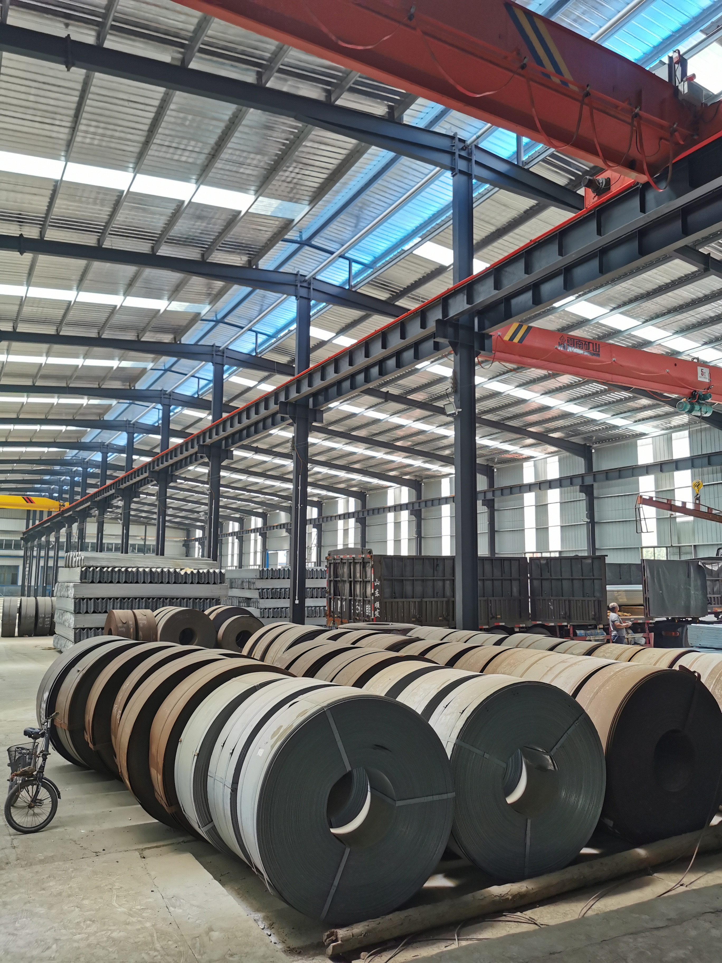 Hot-Dip Galvanized Steel Highway Guardrail Spacer With W-Beam Anti-Corrosion
