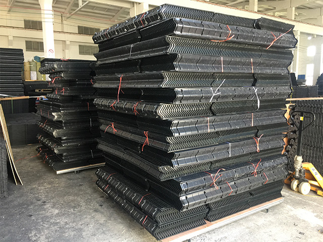 PVC 145MM EAC Drift Eliminator Of Cooling Tower Counterflow Crossflow Cellular Design 3