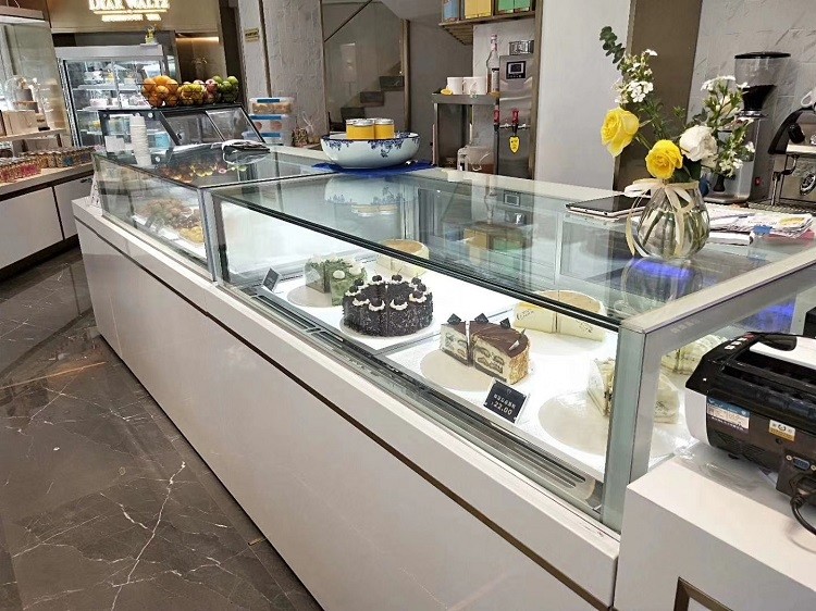 1.8m Chocolate Dessert Glass Display Refrigerator Showcase With Sliding Drawer