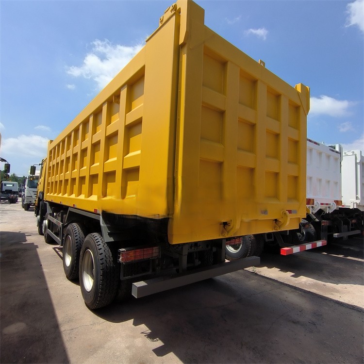 Automatic 8x4 371hp Sinotruk Howo Mine Sand Dump Tipper Truck 40 Ton 60 Ton In Africa