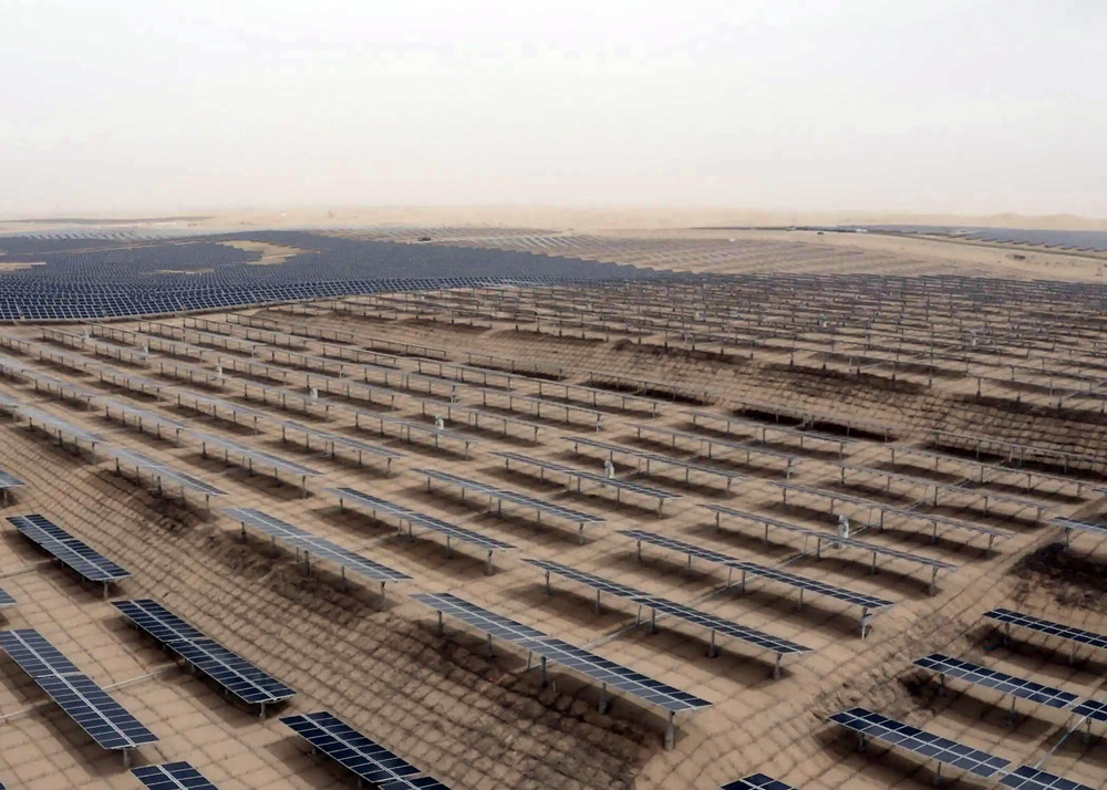 Horizontal One Axis Solar Tracker Backtracking Solar Tracker 0.8m Array