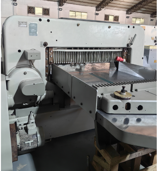 Experience Cutting with Our Polar 115cm Paper Cutting Machine Online Support Provided