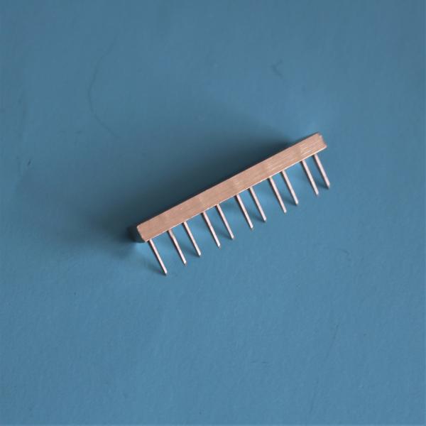 Italy Ferraro Compactor Machine Parts Stenter Pin Bar Needle Plate Bianco