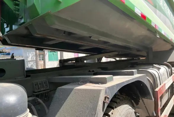 Second Hand Dumper Truck HOWO Sino Dump Truck 8×4 Drive Mode Used Diesel Engine Truck