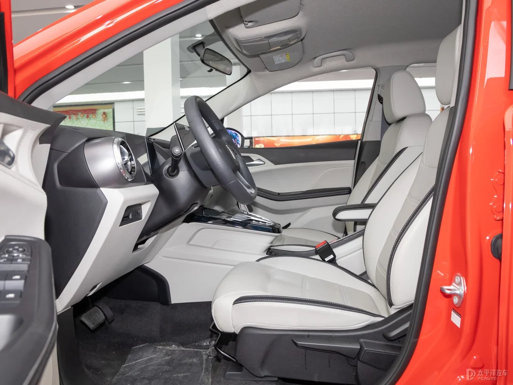Wuling Hongguang MINIEV 2022 free model lithium iron phosphate new energy vehicle 3 door 4 seat cheaper pure electric used car