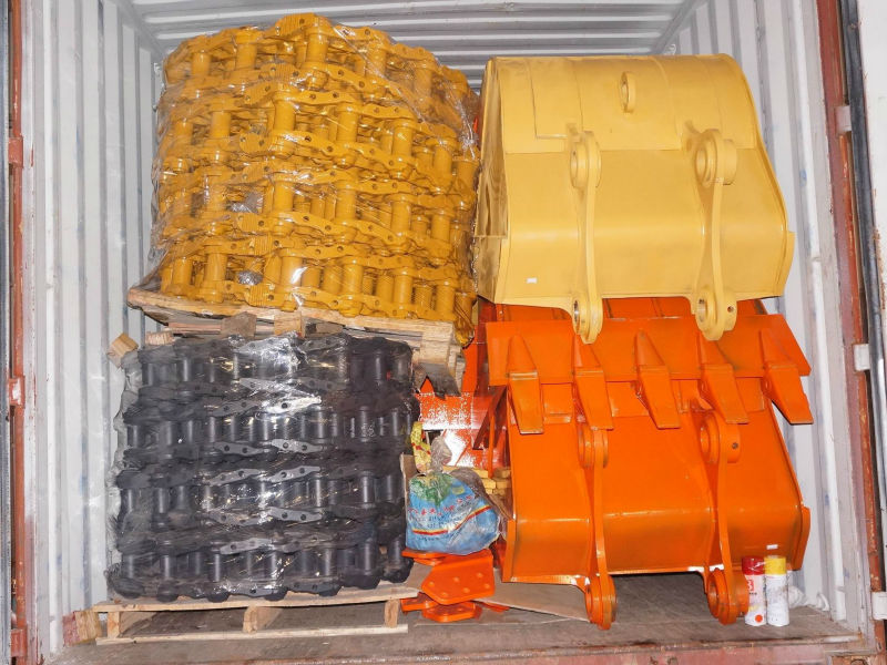 Mini Track Tractor Crawler Equipment Sale for D8k Roller Undercarriage Parts