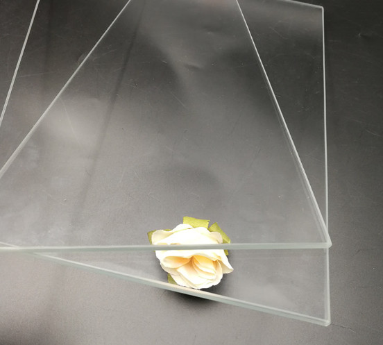 Tempered Ultra Clear Solar Photovoltaic Float Panel Module Glass with High Conversion Efficiency Low Iron High Intensity
