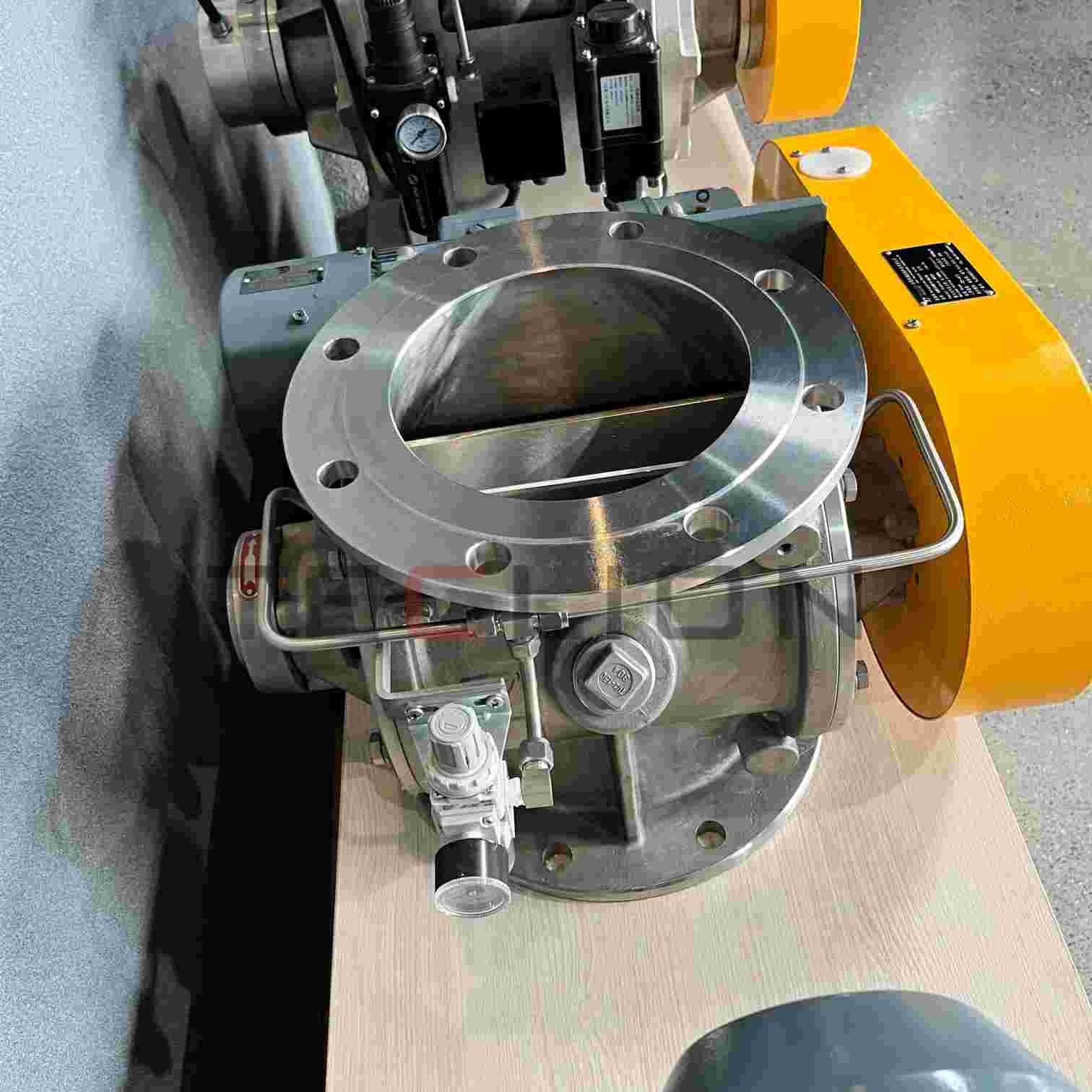 PN10 ANSI 150lbs Stainless Steel Rotary Feeder Air Lock With Flange Drillings