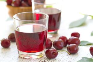 Quality China mygou Wholesale High quality low price Cherry Juice For All Ages HACCP Certification 333ml wholesale
