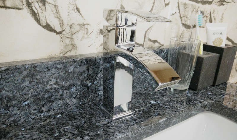 Beige Solid Surface Vanity Tops For Bathrooms High Percentage Quartz