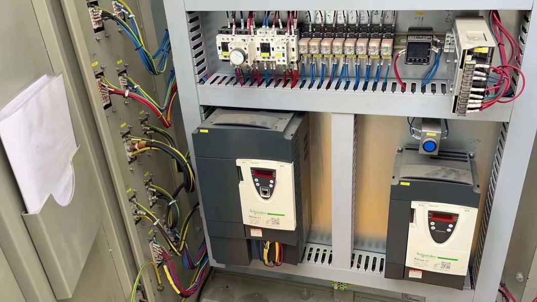 The Yongmao Stt293 Machine in 2019 Is in Good Condition. Please Contact Us If You Need It