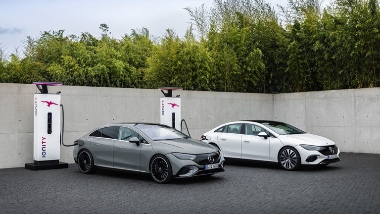 Comfortable Electric Vehicle Benz EQE 350 Sedan 515km Long Range 215kwpower Acceleration 0-100kmh In6.3s Pure Electric