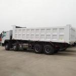 SINOTRUCK Howo Dump Truck 8X4 in Cameroon 375 Tipper Truck with Multimedia