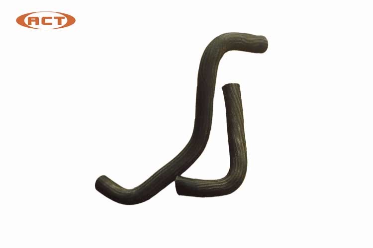 PC220-6 6D95 20Y-03-21531 Water Pipe Rubber Hose For Machinery Industry