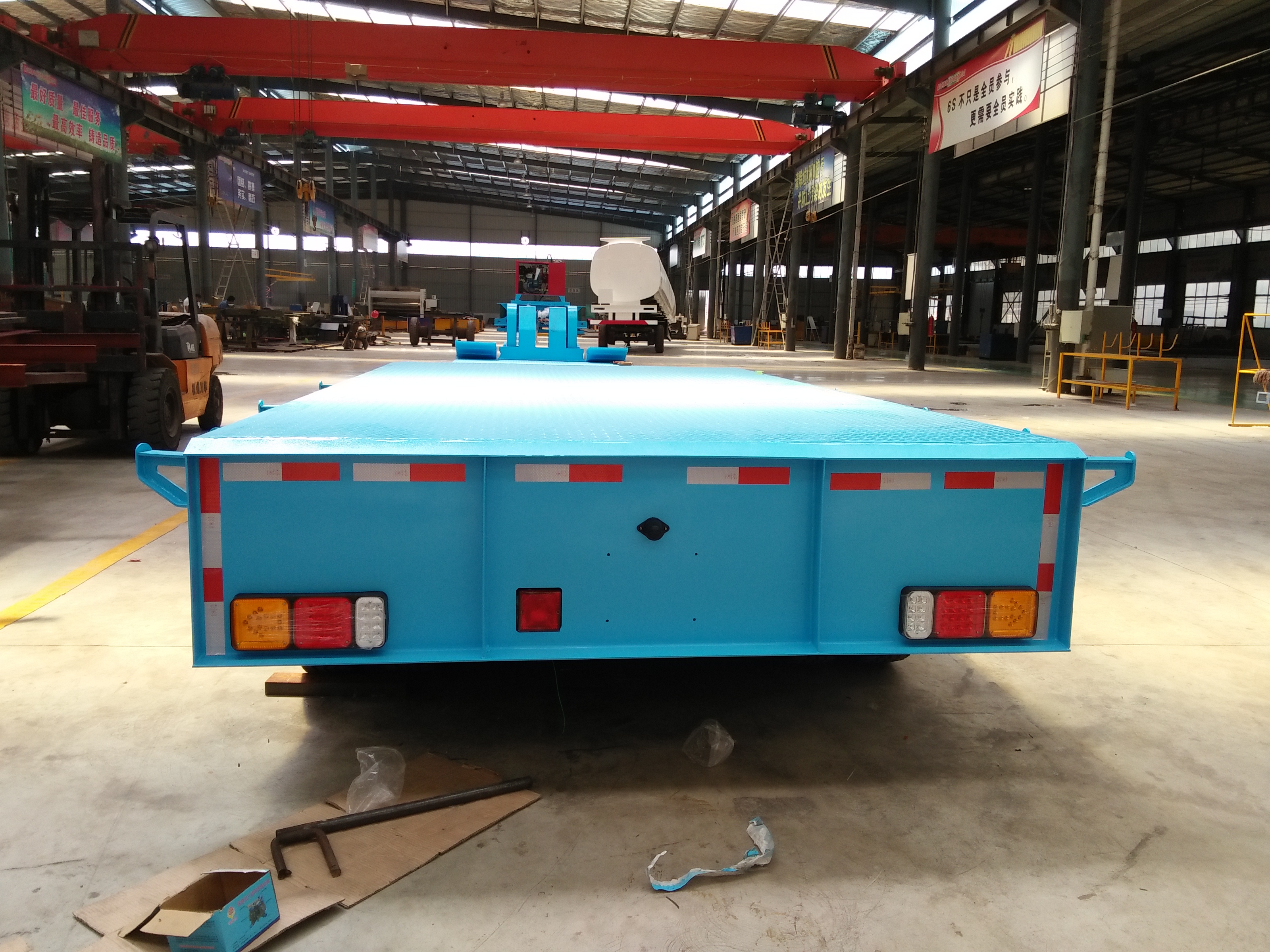 NDRC Announced Enterprise 2 Axle Loader Low Bed Lowboy Trailer with Air Suspension