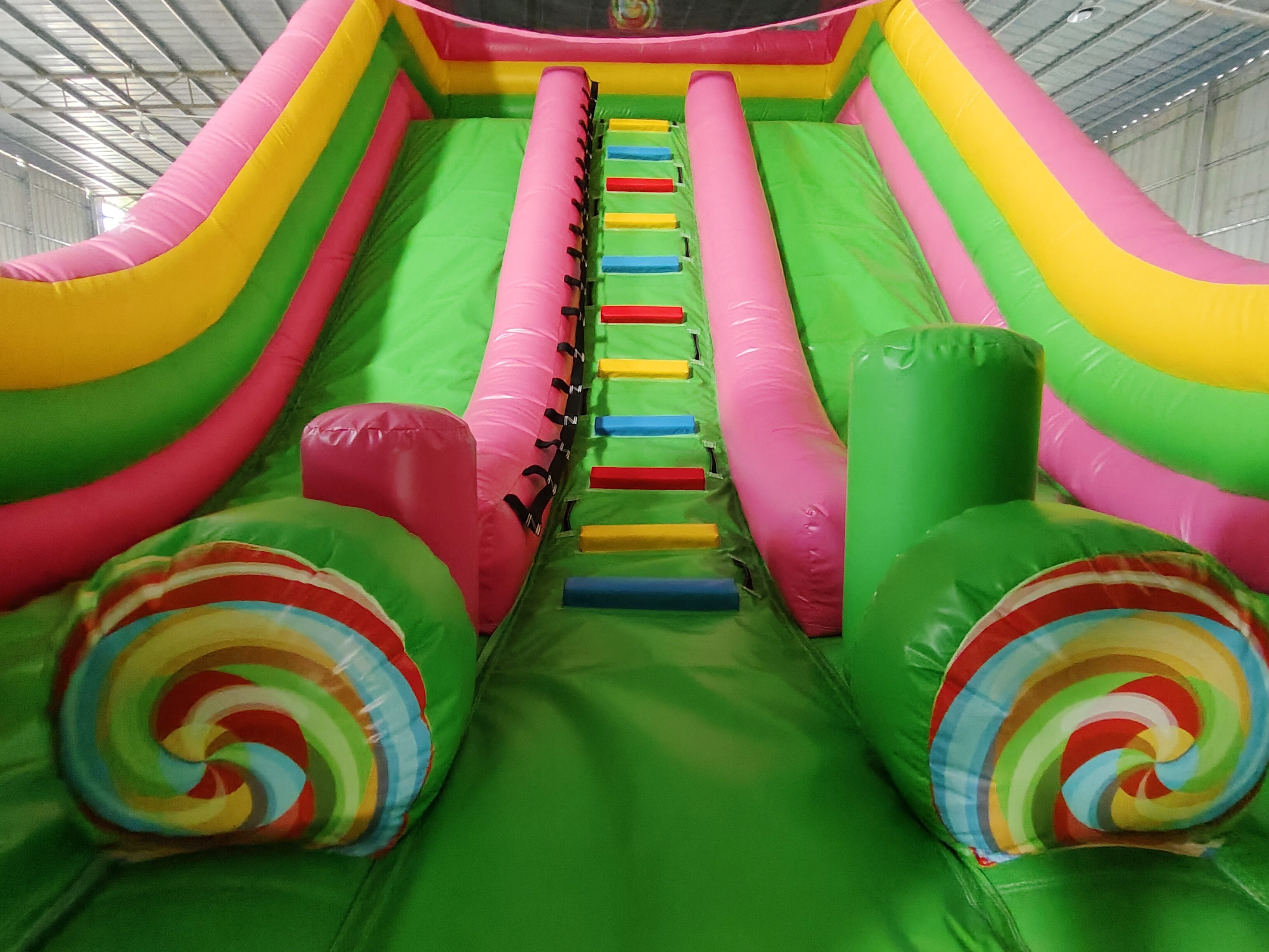 Amusement Park Inflatable Dry Slides Candy House Inflatable Slides Castle For Kids
