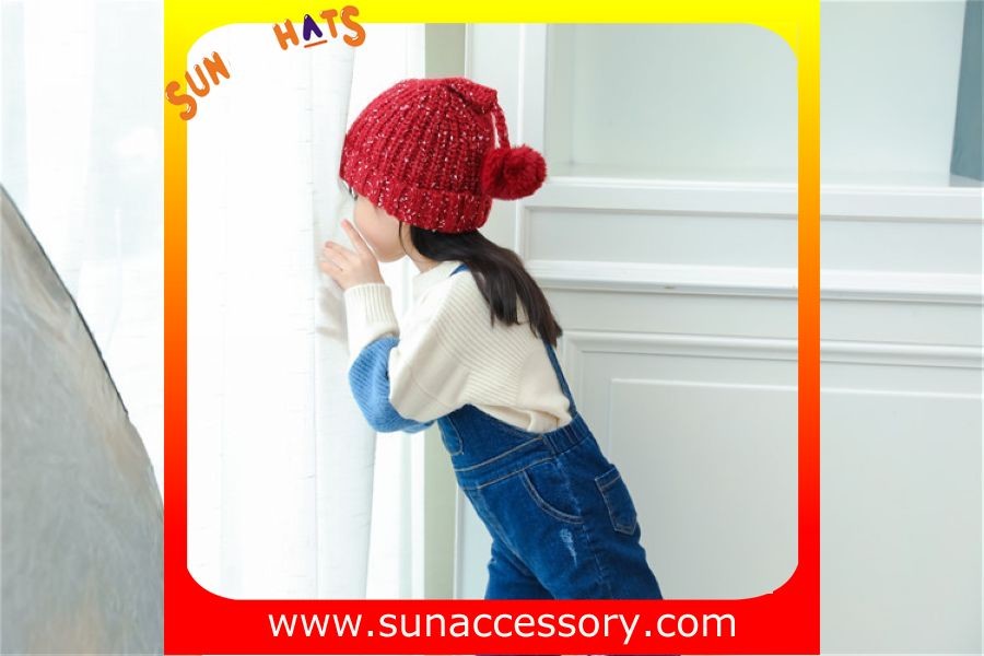 AK17024 Sun Accessory winter kids knitted beanie caps and hats with pom pom ,caps in stock MOQ only 3 pcs
