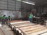 Fancy Wood Veneer Santos Rosewood Man-Made Veneer Sheet 2050-3200mm For Musical