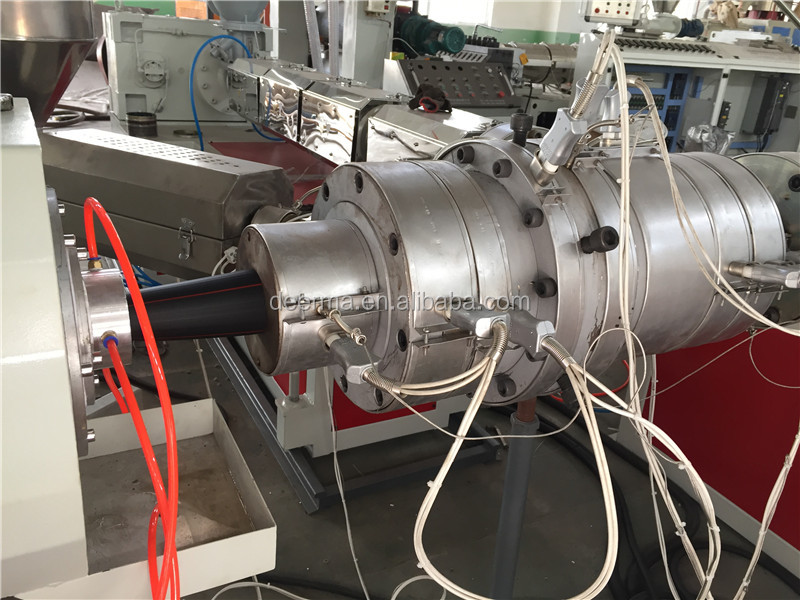 High Productivity Extruder Plastic Machine 160mm - 250mm HDPE Extrusion Line 8 Kg Capacity