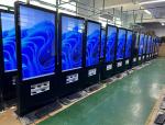 55 Inch Cell Phone Charging Kiosk Mobile Charging Phones LCD Digital Signage