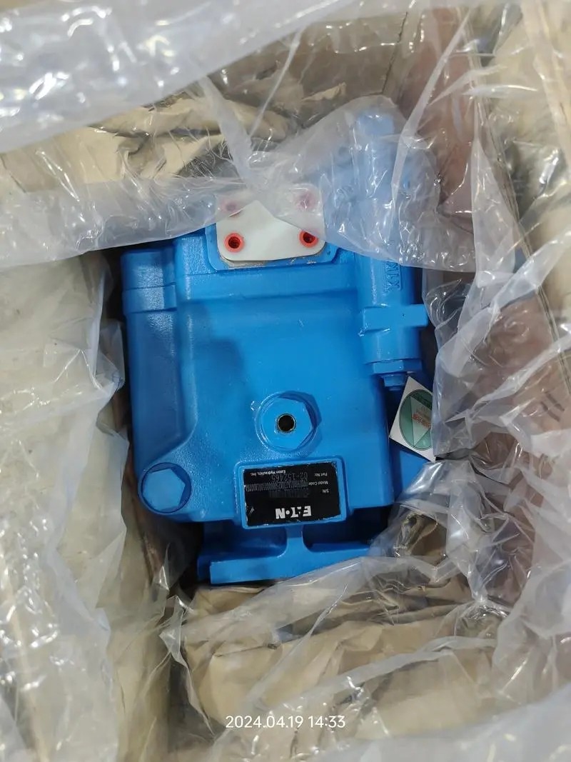 Vickers PVH Plunger Pump PVH131C-LAF-16S-11-C25T4-31 PVH131C-LAF-2D-10-C21V-31-036