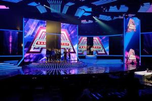 Quality P3.91 6000nit Stage Background LED Screen Full Color For Concert wholesale