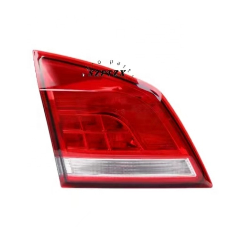 Shipment Taillight 4133300XSZ08A 4133400XSZ08A for Haval Hover H2 Red Label