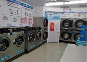 Quality Long Service Life Commercial Front Load Washing Machine , Commercial Washer Extractor wholesale