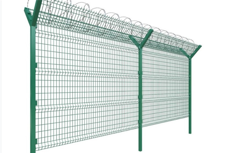 High Quality Galvanized And Powder Coated Welded Wire Mesh Fence Airport Security Fence Design With Barbed Wire