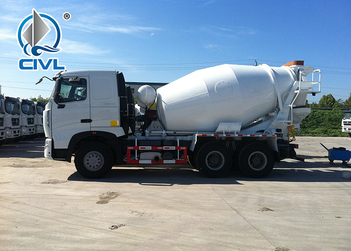 Sinotruk Howo7 10CBM Trailer Mounted Concrete Mixer Truck RHD 6X4 Concrete Mixer Pump Truck