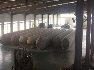 Quality Dia 2.0m 10 Layer Marine Rubber Airbag For Ship Drainage wholesale