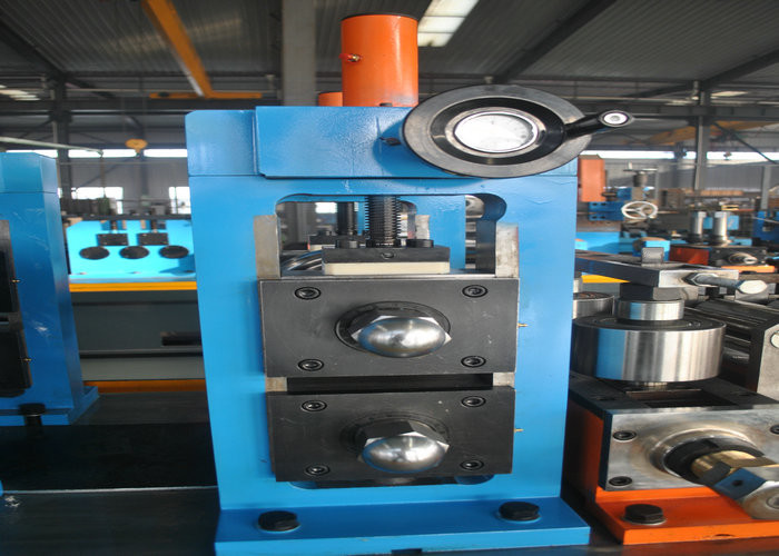 High frequency iron/carbon steel pipe making machine/erw tube mill