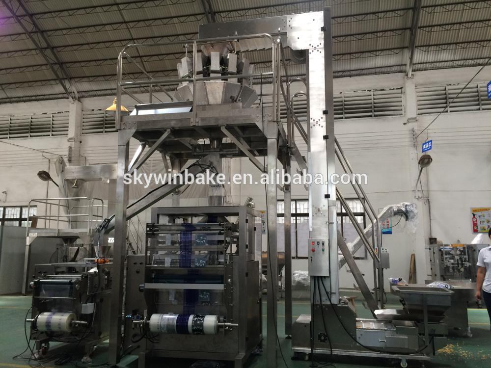 ISO9001 Pillow Seal Bag Vertical Packaging Machine / Cookie Packing Machine