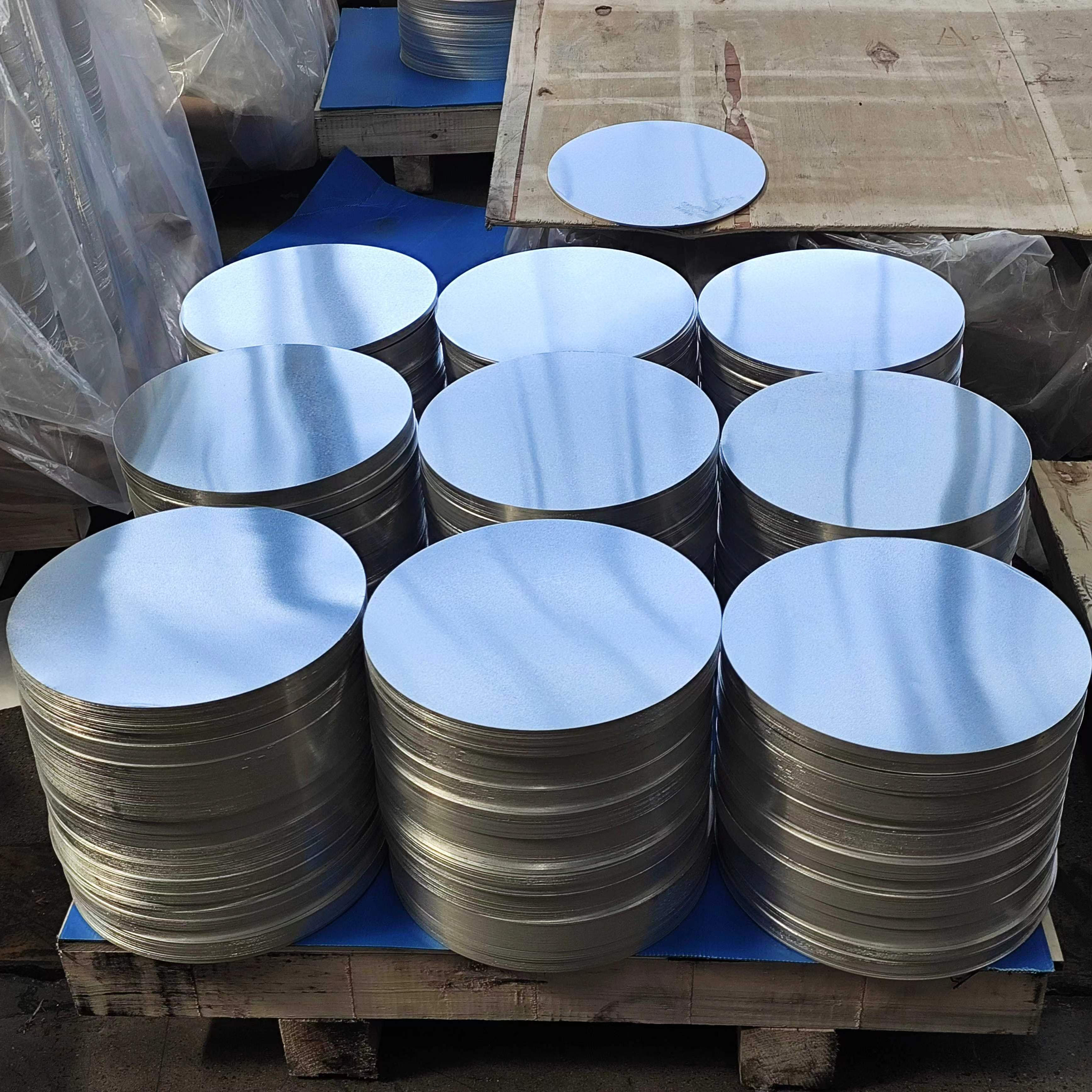 0.3-6mm Thickness 5754 Aluminum Circle For Spinning And Deep Drawing