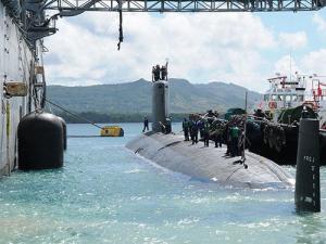 Quality 50KPa 80KPa Submarine Pneumatic Rubber Fender Customized wholesale