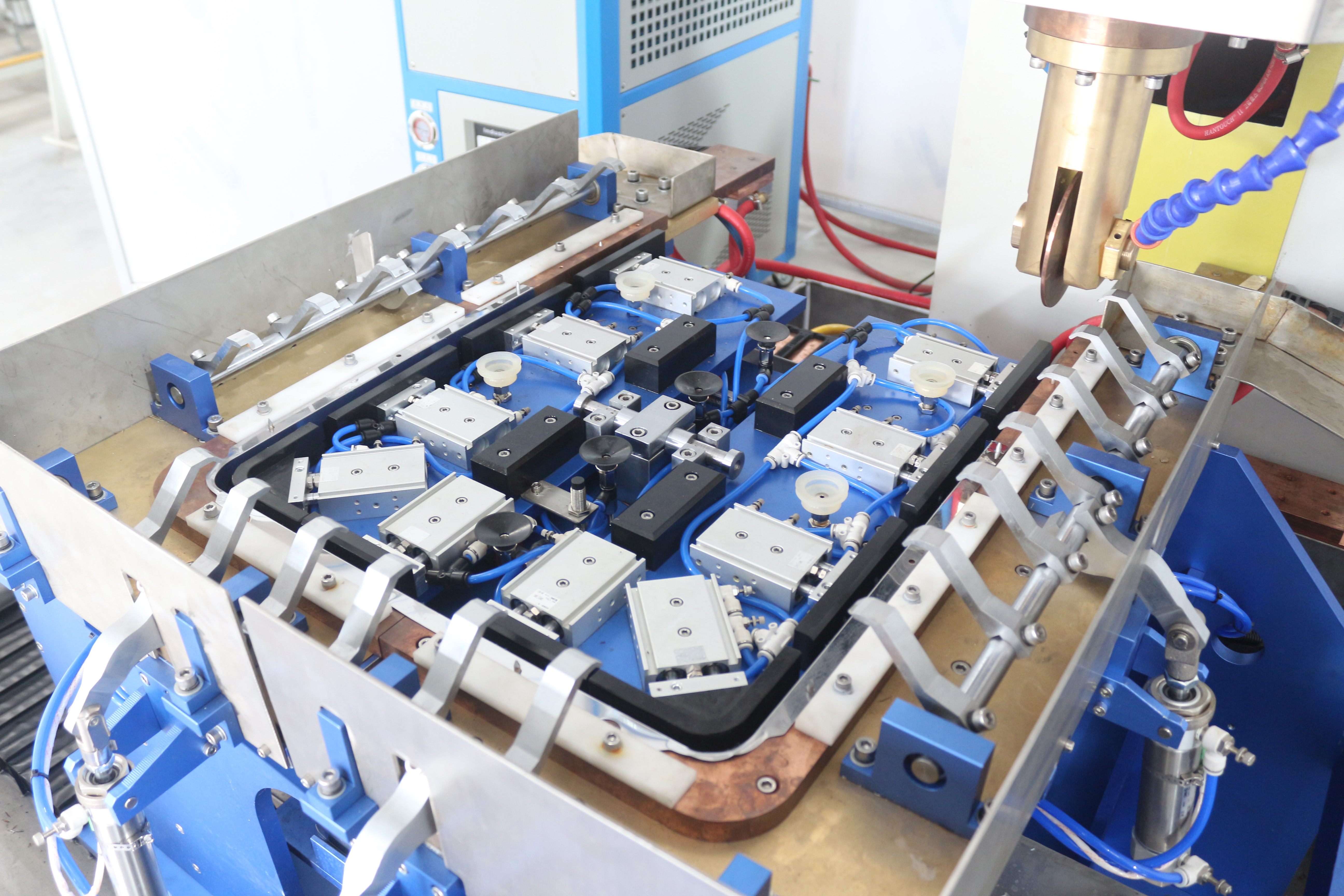 Hwashi Automatic Seam Welding Machine Kitchen Sink Bowl Maker CNC Stainless Steel Used Pressure Vessel Pump