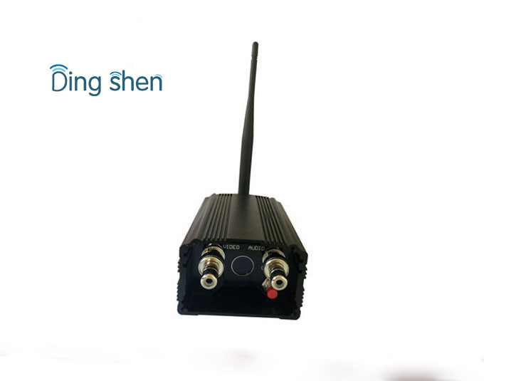 0.9Ghz / 1.2Ghz Wireless Camera Transmitter 5000mW Security Video Sender 5~10km Range