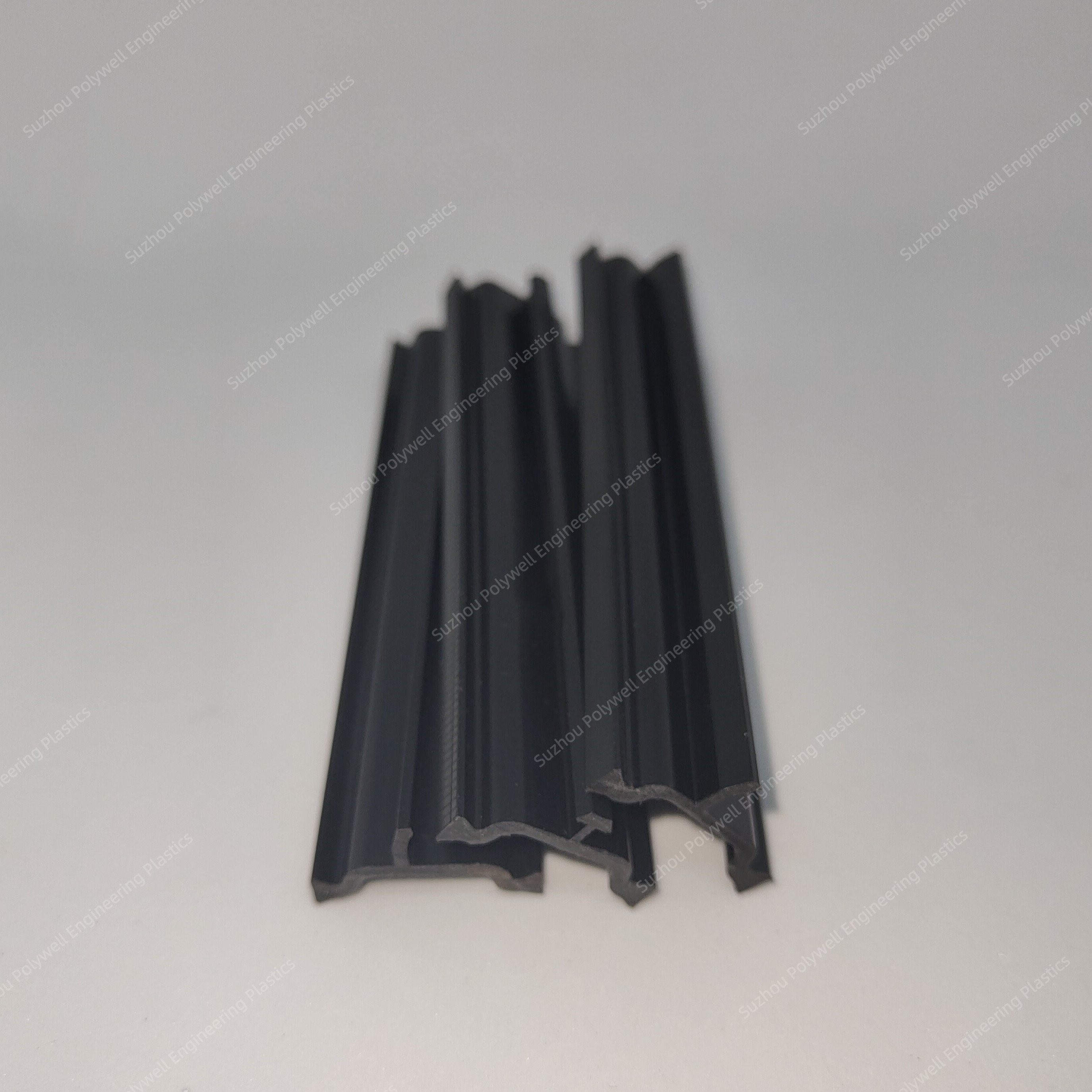 Heat Insulation Glass Fiber Filled Nylon Granules Polyamide Recycling Raw Plastic Material