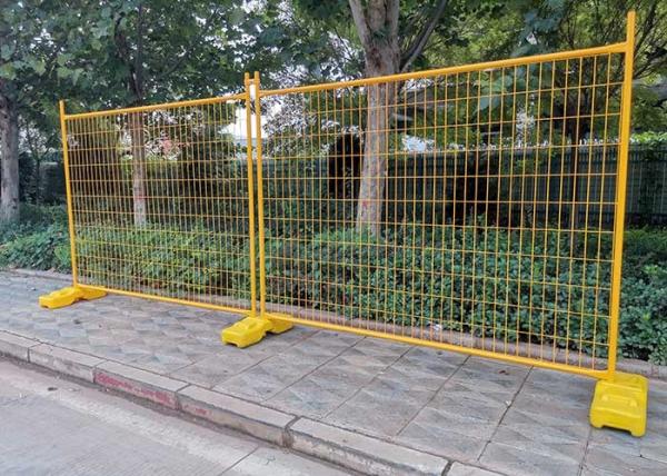 Cheap Yellow 2.1m Retractable Temporary Fence 100x200mm Mesh Hole for sale