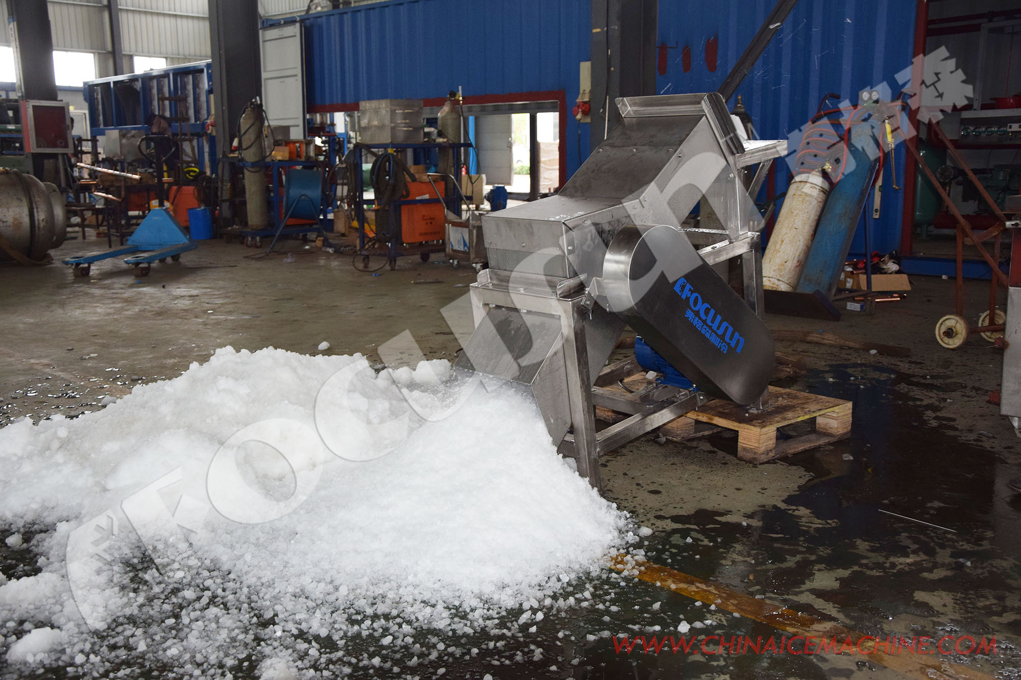 High Capacity 1 Ton per Hour Ice Crushing Machine for Commercial Applications